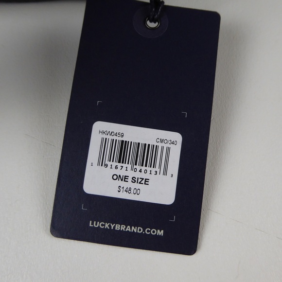 Lucky Brand Waxed Canvas Camo Gym Duffel Bag NWT - Picture 5 of 8